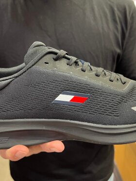 Tommy Hilfiger training sneakers
