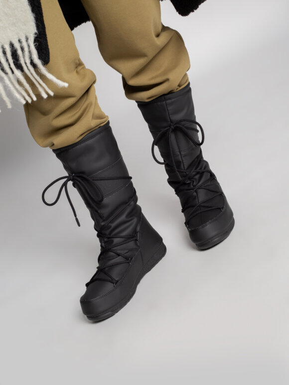 MOONBOOT HIGH RUBBER