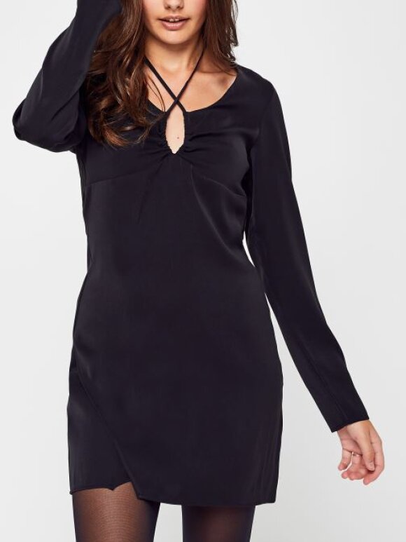 NA-KD Keyhole Detail Mini Dres