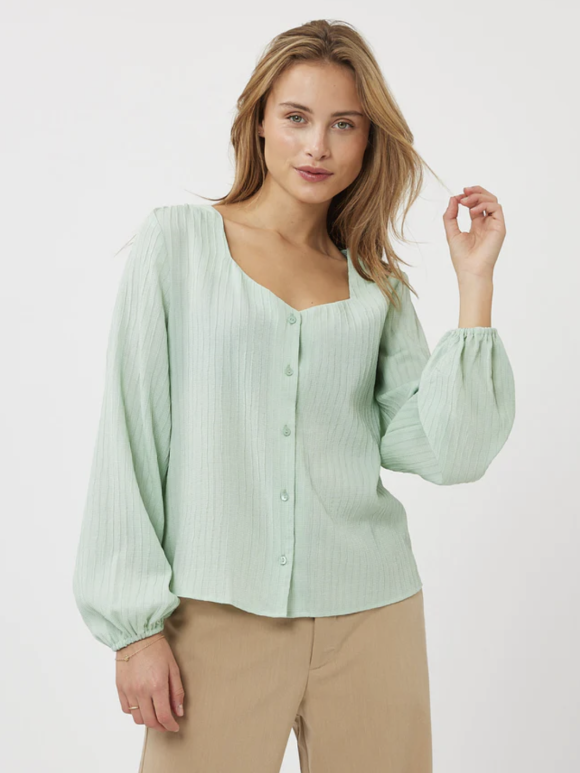 Moves - Moves Leulu Shirt