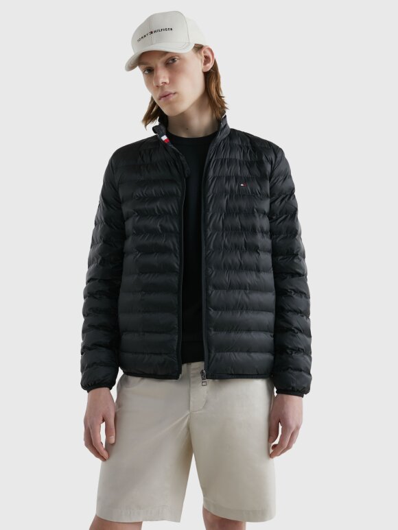 Tommy Hilfiger MENSWEAR - TOMMY CORE PACKABLE RECYCLED JACKET