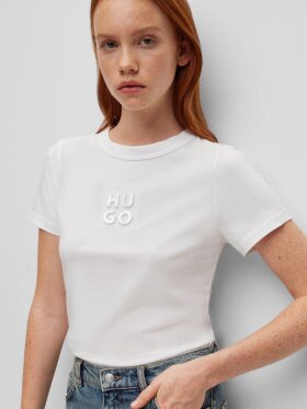 HUGO WOMENSWEAR CLASSIC TEE_3