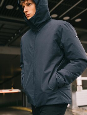 SCANDINAVIAN EDITION  NIMBUS JACKET