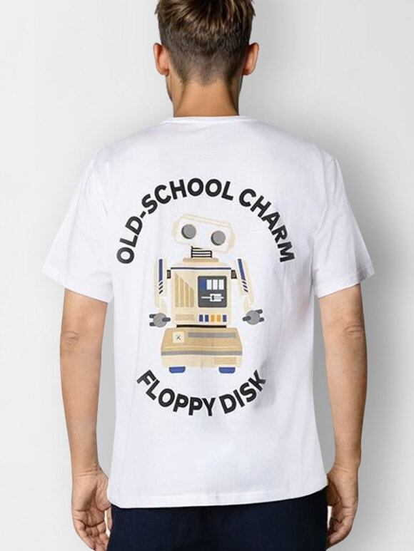 Clean Cut Copenhagen - CLEAN CUT FLOPPY DISK T-SHIRT
