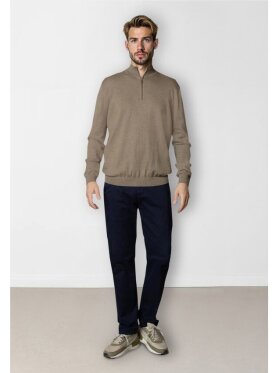 CLEAN CUT CLAUDE HALF-ZIP KNIT