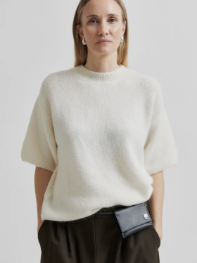 SF WANDA KNIT O-NECK