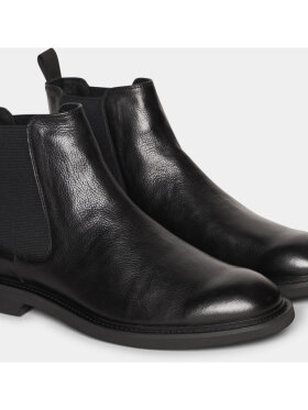 CHELSEA BOOT