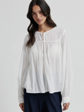 SEcond female BAli blouse