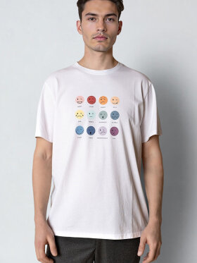 CLEAN CUT EMOJI T-SHIRT