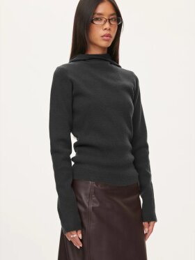 OVAL SQUARE ALANIS HOOD KNIT