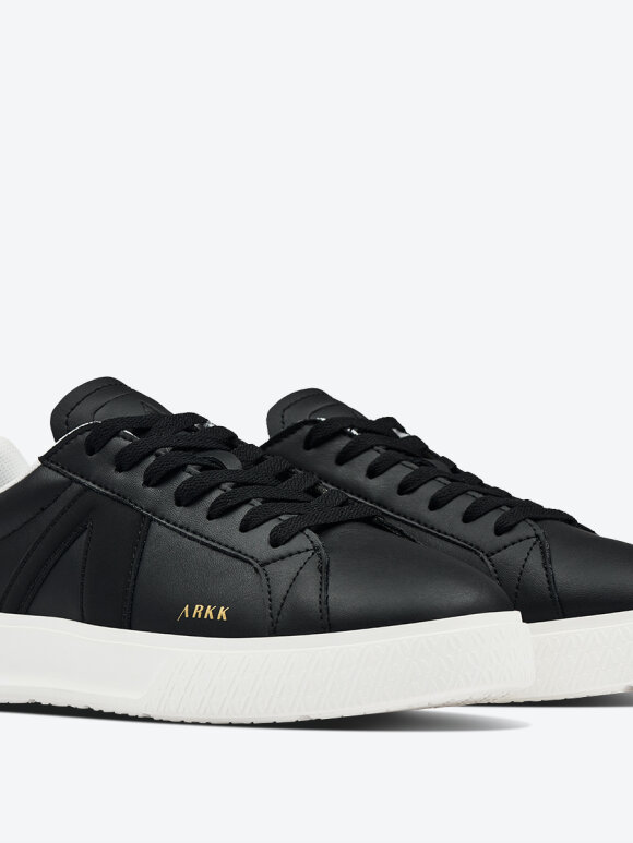 ARKK Copenhagen - ARKK ESSENCE BLACK