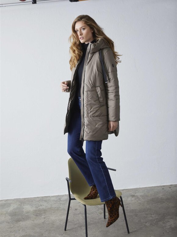 Etage C:RO - ETAGE Vinter Jakke med hætte