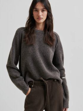 SECOND FEMALE BANJA KNIT RAGLAN O-NECK