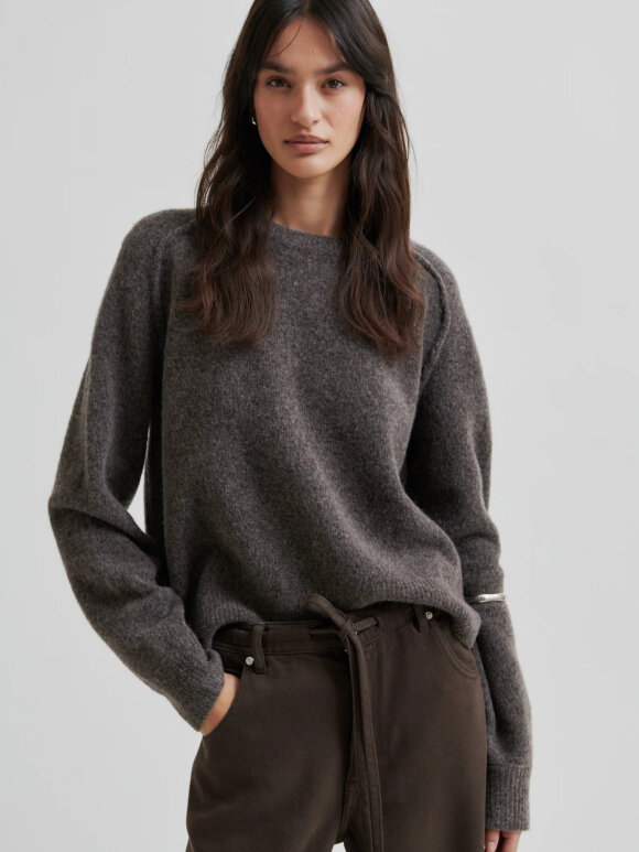 Second Female - SECOND FEMALE BANJA KNIT RAGLAN O-NECK