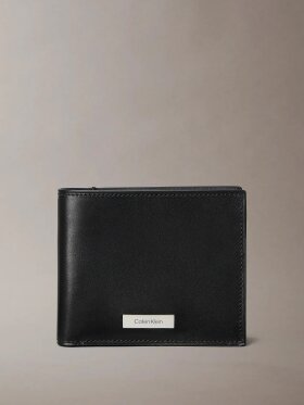 CALVIN KLEIN PLAQUE BILLFOLD W/ COIN WALLET