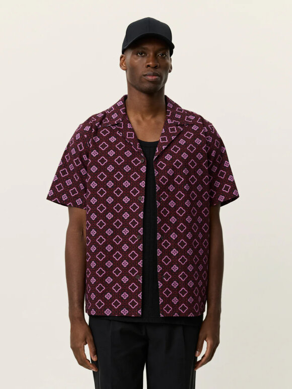 Les  Deux Copenhagen - Les Deux LUKAS ARABESQUE AOP SHIRT