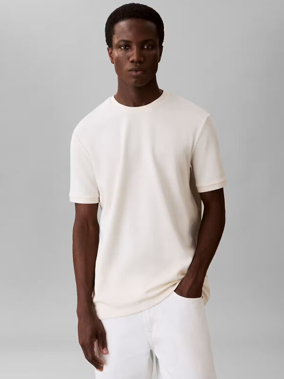 Calvin Klein - Calvin Klein SS TONAL STRIPE CREWNECK TEE