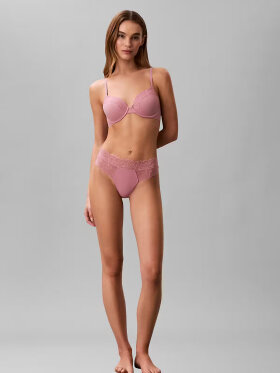 Calvin Klein Women LGHT LINED PERFECT COVERAGE