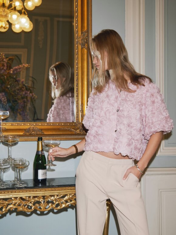Neo Noir - NEO NOIR AISA FLOWER BLOUSE