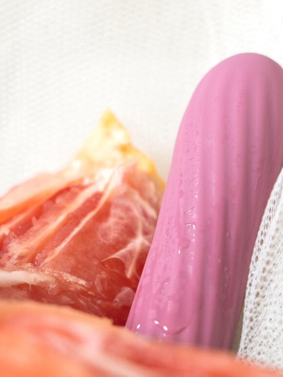 PEECH - PEECH BULLIE PEECH - PEECH BULLIE