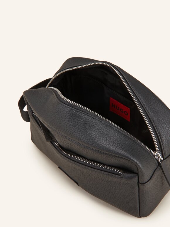 HUGO MENSWEAR - HUGO ETHON 2.0 HI WASHBAG