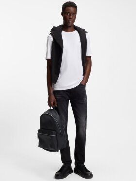 HUGO Zipped backpack with rubber logo patch