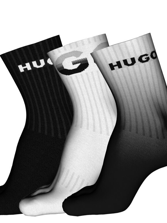 HUGO MENSWEAR - HUGO Three-pack of short socks with logos