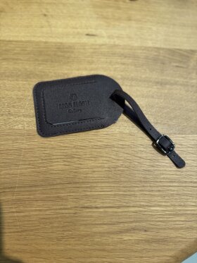 Mos Mosh Gallery LUGGAGE LOGO TAG