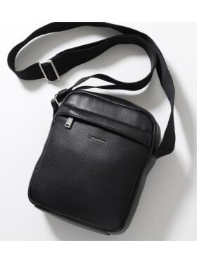 CALVIN KLEIN REPORTER BAG