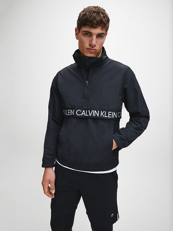 Calvin Klein - Calvin Klein Performance Nylon Windbreaker