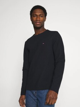 TOMMY PIQUE WAFFLE KNIT LONG SLEEVE T-SHIRT